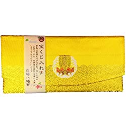 ご神徳が入魂された「宝くじ入れの御守」